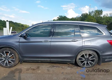 2021 Honda Pilot 2Wd Touring 8 Passenger из США, поврежденный, VIN 5FNYF5H96MB000920